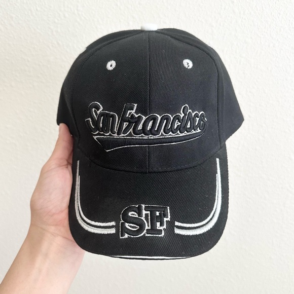 Black San Francisco Hat - Picture 1 of 3